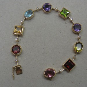 Bracciali