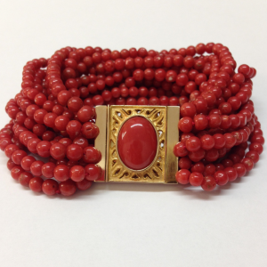 foto bracciale coralli